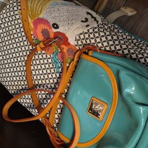 VGC 🌟 DOONEY & BOURKE 🌟 Teal Patent & Tan Top Grain Leather Crossbody Flap